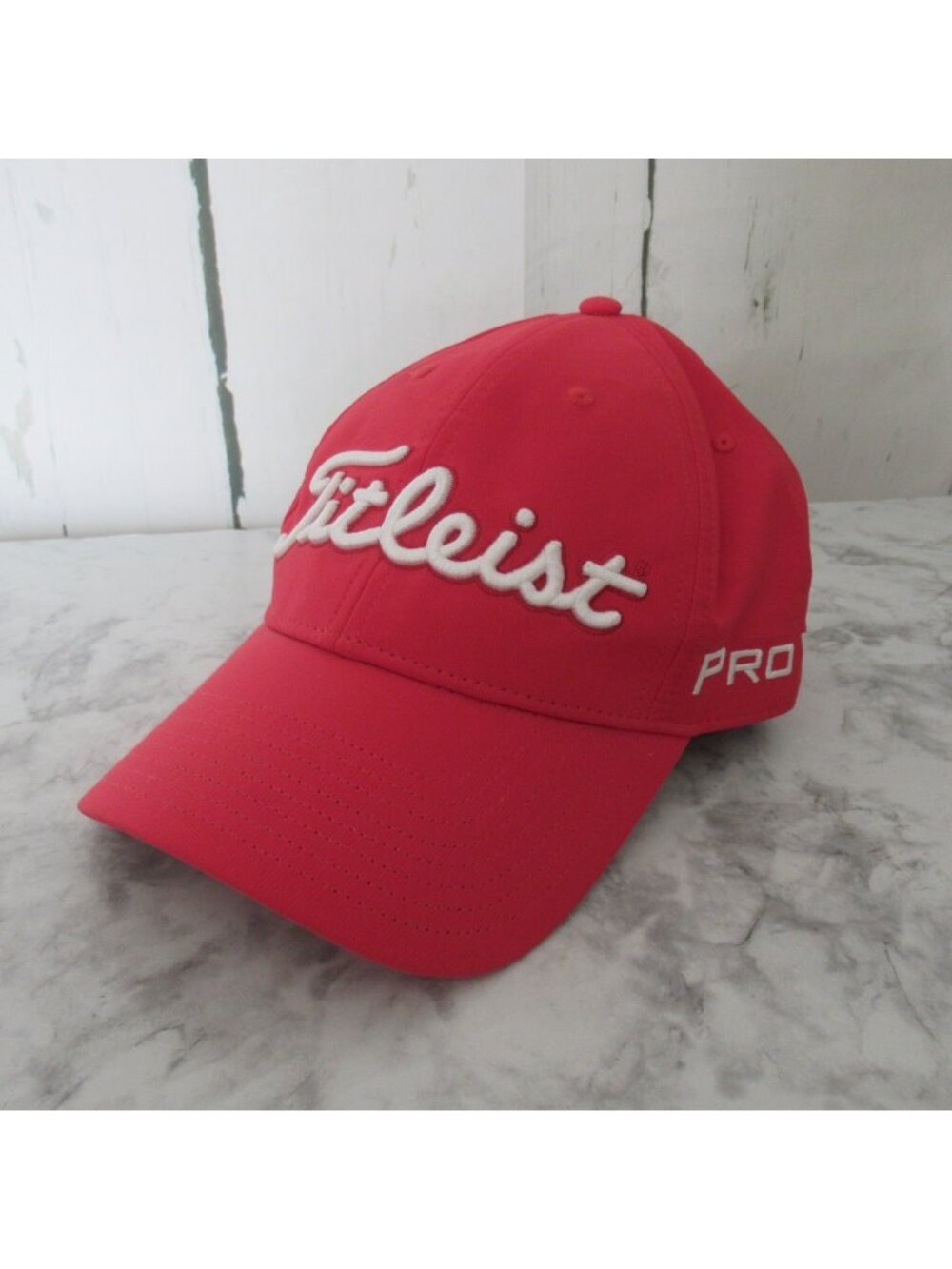 Titleist Footjoy‎ Hat Pro V1  Red White Adjustable Golf Men Women